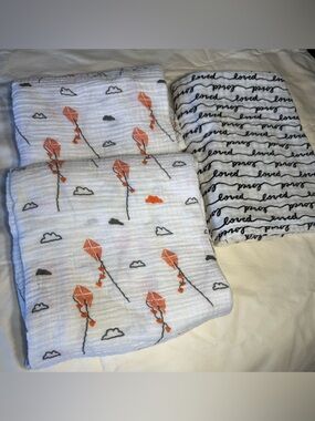 Bundle of 3 Muslim Swaddle Blankets Baby Shusher and Nordstrom